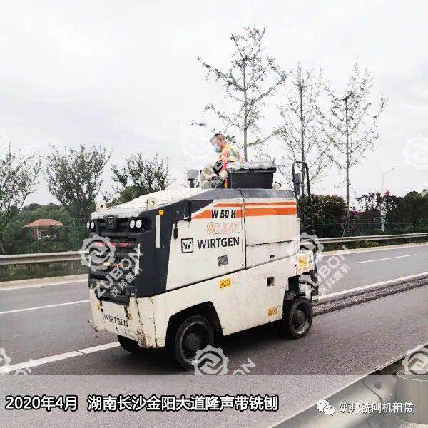銑刨機(jī)W50H發(fā)動機(jī)的保養(yǎng)，看這里就對了！